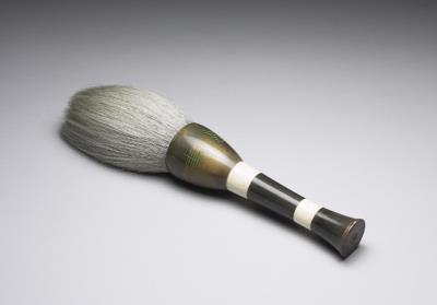 图片[3]-Bulbous-handled horn brush inscribed with “Brush of Guang Tanyu”, Qing dynasty (1644-1911)-China Archive